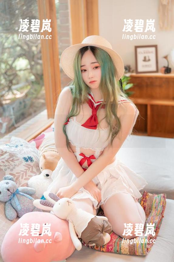 图集出炉，Bambi(밤비)的黑白写真：比黑咖啡还要浓！