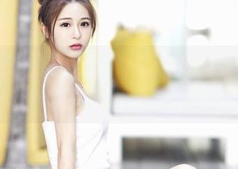Feilin嗲囡囡 – Celina青妍私拍里的制服：每一张图片都像在说‘过来’！