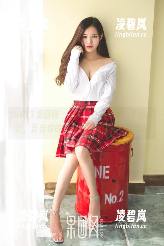GIRLT果团网 - 龚玥菲白裙写真，下载一份，直击你的少女心—尽管你不再年轻