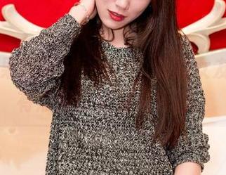 GIRLT果团网 – 一组龚玥菲的女友照片，有点到位又有点莫名。