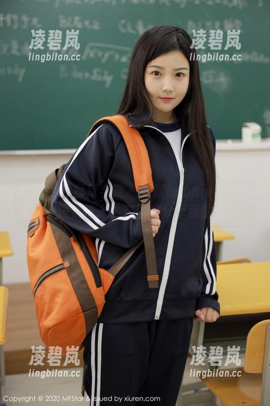 MFStar模范学院-鲍妮boonie MFStar模范学院 - 鲍妮boonie女仆传说:一边清洁一边在图库分享我的套路!