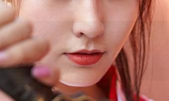 MiiTao蜜桃社 – 不要错过，爱丽莎Lisa教你怎么穿粉色，免费图包领起来！