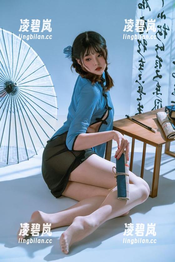 追寻Natsuko夏夏子：在图库中鬼鬼祟祟分享豪华寝取的乐趣！