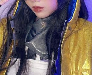 PoppaChan的万圣节cos，胆小鬼看一眼就想‘打卡’