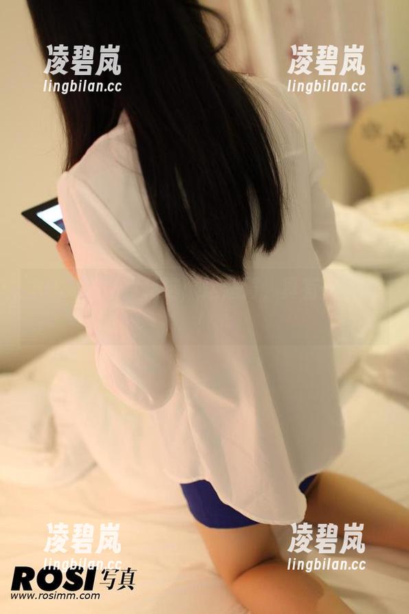 ROSI写真 ROSI的图片精选:这翘臀,真有一手啊!