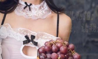 TouTiao头条女神 – 迪爱儿私拍：万圣节，穿着奇怪，结果还挺带感，让我想起了小时候的糖果。