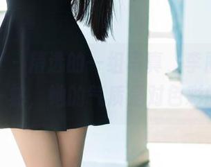 TuiGirl – 精选的一组写真，李丽莎穿旗袍的那一刻，她的气质是对色彩的低语。