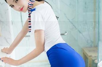 TuiGirl推女郎 – 天台的日常：何奕恋精选的作品集，打破任何常规的大胆选择！