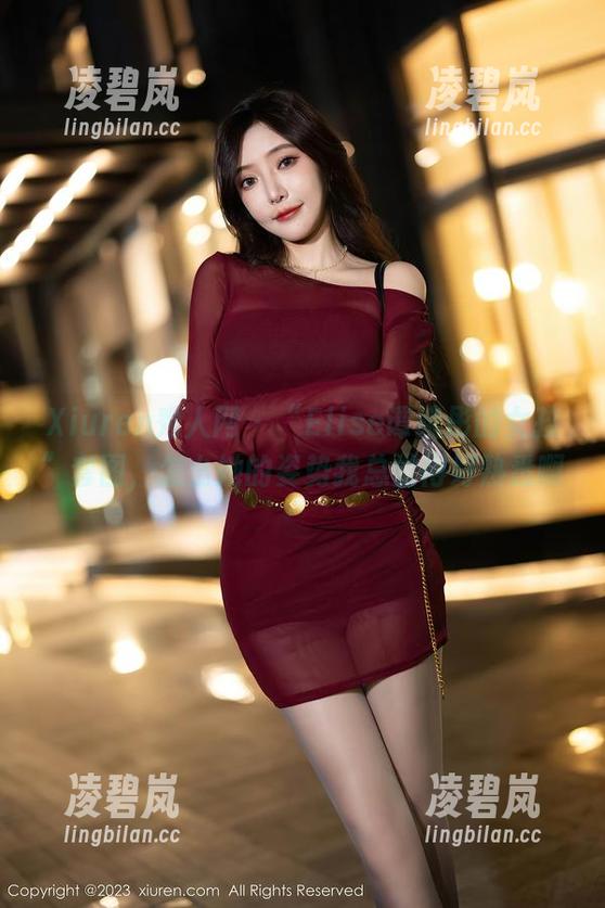 Xiuren秀人网 - “Elise谭晓彤的女孩”套图，怎么她的姿势我总觉得好熟悉啊