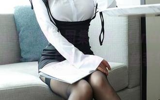 Xiuren秀人网 – 图集更新，LindaLinda的礼服—能在日常中找到一丝奢华吗？