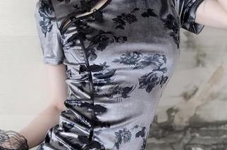 Xiuren秀人网 – 喵喵JOJO的镂空套图，谁敢说她不够大胆？
