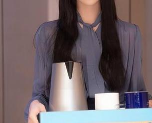 Xiuren秀人网 – 这个李丽莎的粉色合集，下载后你得小心别上瘾。