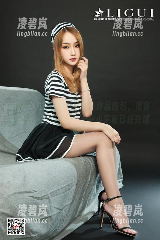 丽柜 - 文欣的《野玫瑰》作品图包，很容易让人一看成主顾，心中小宇宙已经在燃烧了