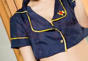 克拉女神 – 入境随俗？汤怡的秘书写真其实更像是一场戏。