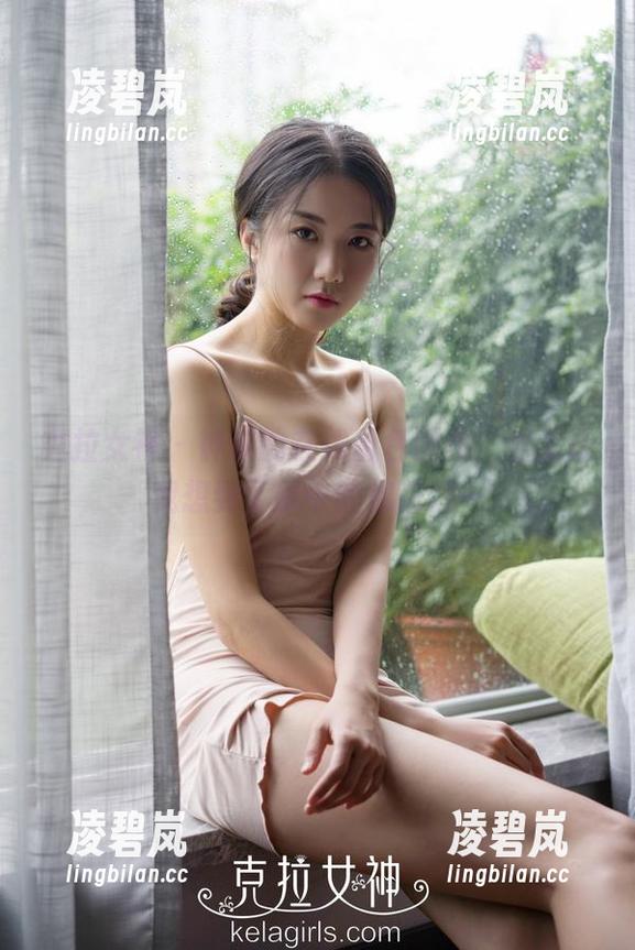 克拉女神 - 钟淇的在线粉色图集，居然让我想到了梦中的棉花糖…