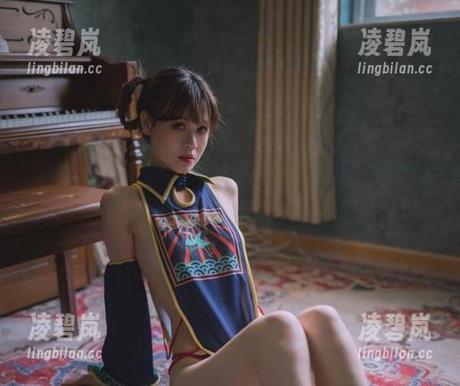 如何让泳池美图变成墙面壁纸，千反田鹿子说给你看！