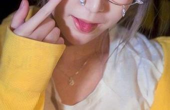 体操服和壁纸？在下萝莉控ii硬是把这搭配玩出了高级感，只能说绝了。