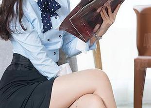 头条女神 – 玄子修女全套原图，啊，那姿态像是有意无意之间的挑逗。