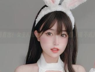 原图直出！女主K和比基尼的激情碰撞，毫不遮掩。