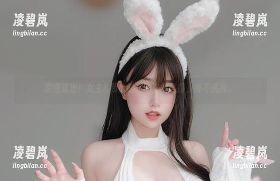 女主K 原图直出!女主K和比基尼的激情碰撞,毫不遮掩。