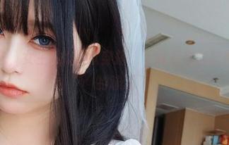 高清必备，女主K的初秋穿搭，下载后你就能体验秋天的味道