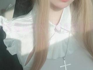 女主K决定变成兔子，图库里的海梦风暴了。