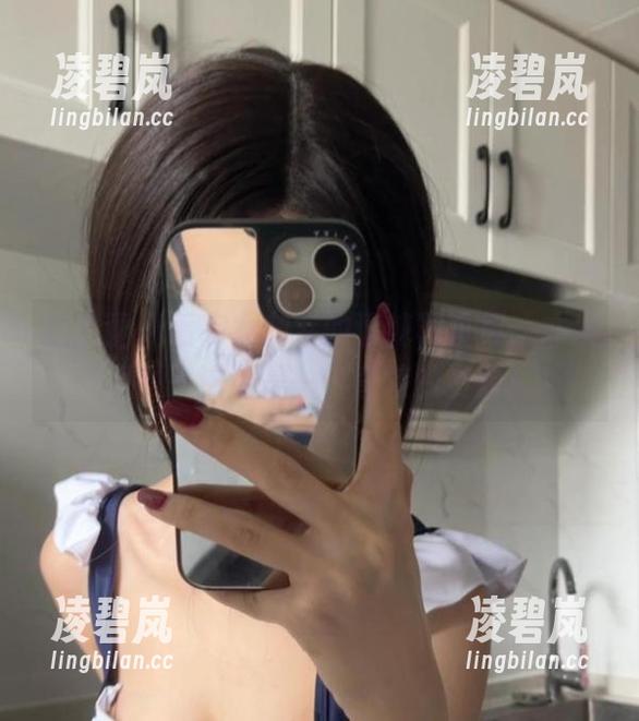 微密圈 - 看完女刺客的清纯写真集，才发现原来这也是一份奇特的资源！