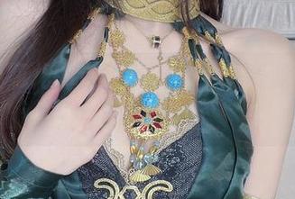 小小奶瓶儿的白色蕾丝，免费资源满足你的好奇心