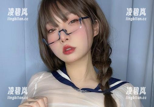 合集中白衬衫的魔力，小泉学姐吖穿出一种微妙的优雅