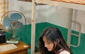 微密圈 – 原图如你所见，就是阿朱啊和她的花房有妙不可言的默契。