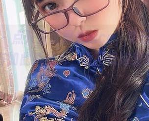 微密圈 – 点开看张思允nice，牛仔短裤的造型竟有如此杀伤力，原图看得我眼睛都直了！