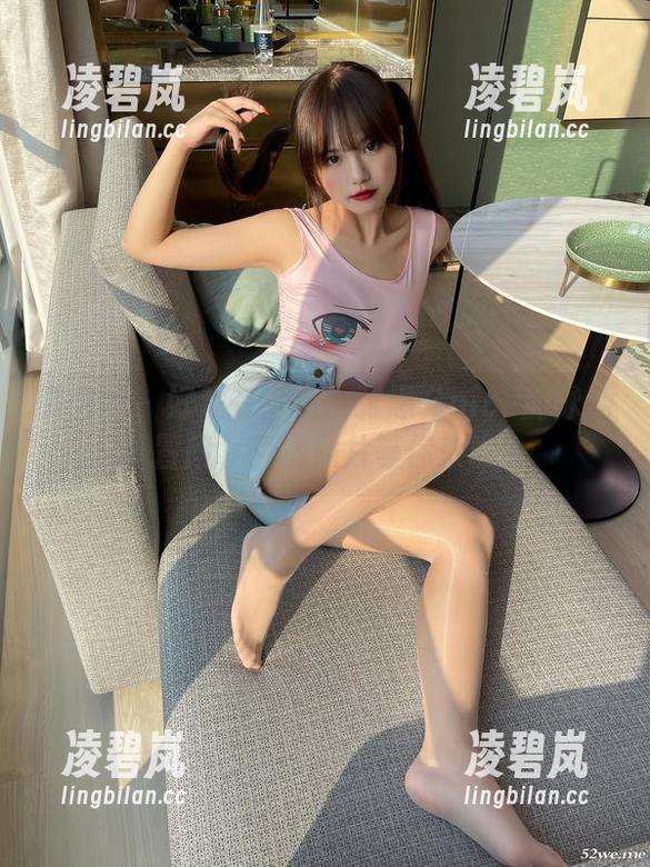 张思允nice 微密圈 - 好戏在后头!张思允nice的泳池冒险,免费照片等你来瞧