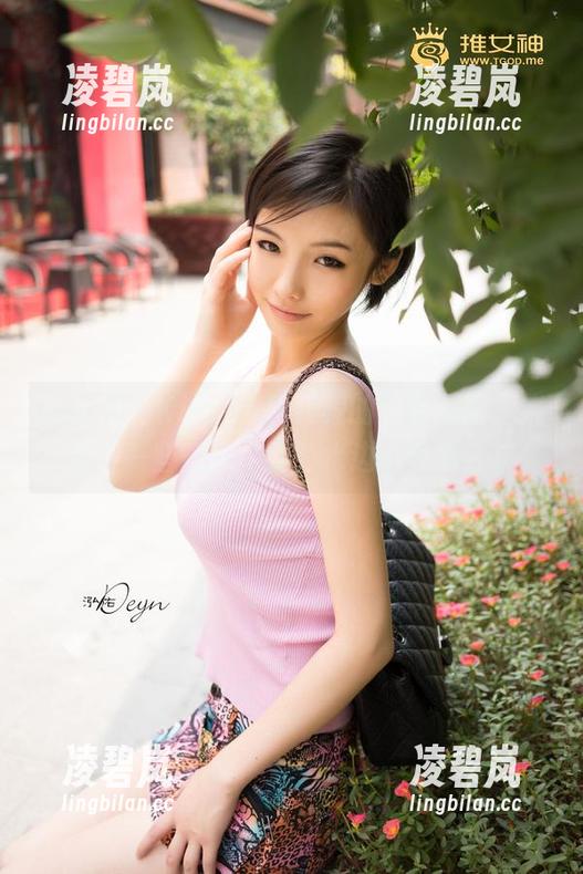 推女神 - Kiren_程程程的泳装原图，集合了一些意想不到的水边小姿势合集