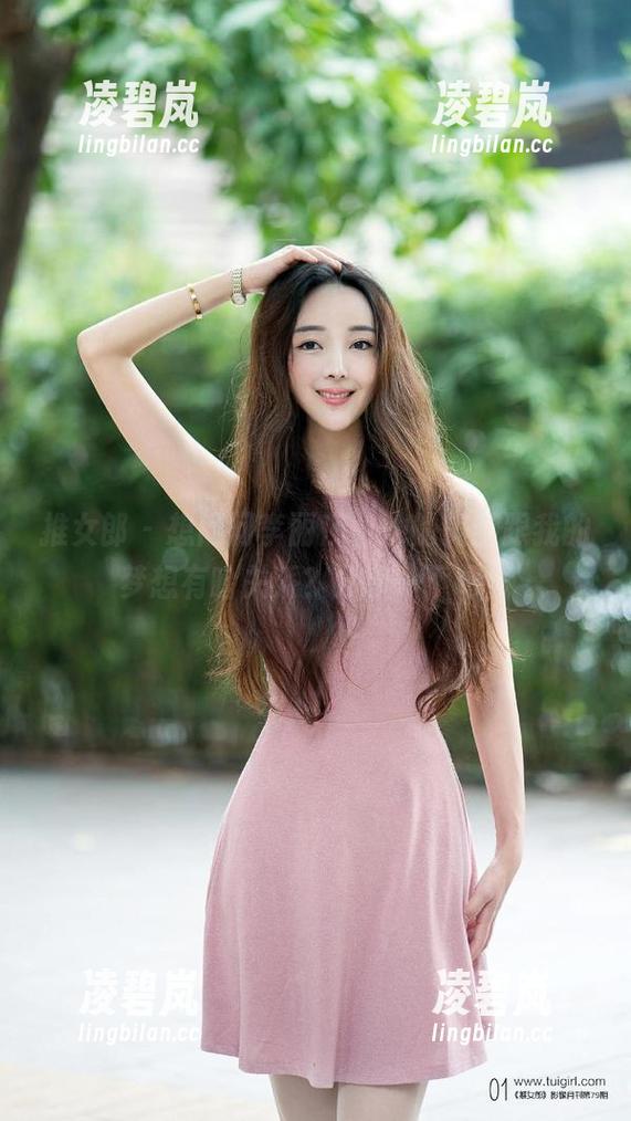 推女郎 - 想问问李丽莎，她的美腿跟我的梦想有啥关系？分享一下吧！