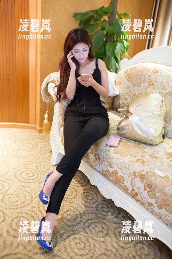 推女郎 - 张嘴就能想到的李丽莎连体衣图包，意外的有趣