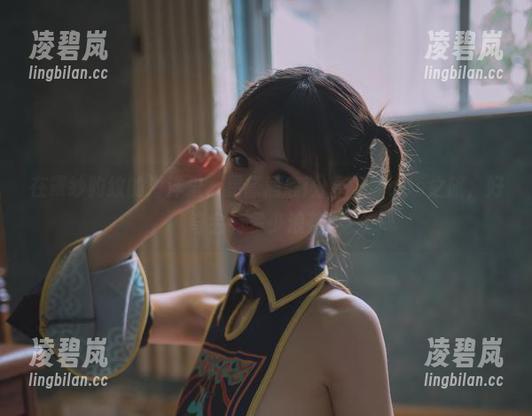 在罩纱豹纹的海洋里，星黛鹿鹿i分享她的cos之旅，好奇会有多少浪花？