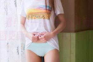 果团网 – 看！又一组little贝壳喵的温柔套图更新，轻轻松松俘获你心