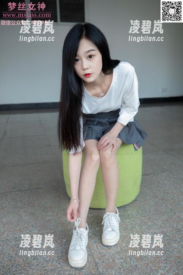 梦丝女神 - 小糖心——这腿像是被天使亲吻过，超美滋滋的照片快来！