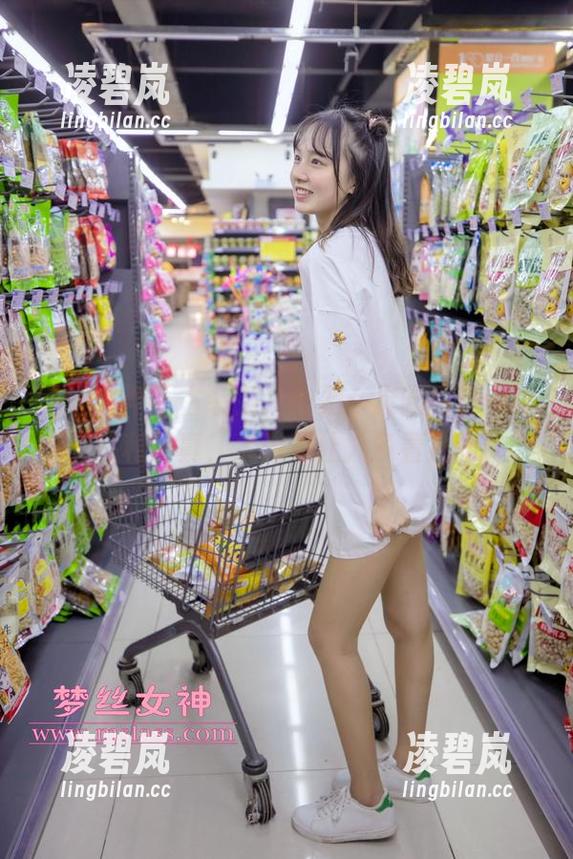 梦丝女神 - 古装范儿十足，灵唯电喵女神的福利写真，太难不让人多看几眼！