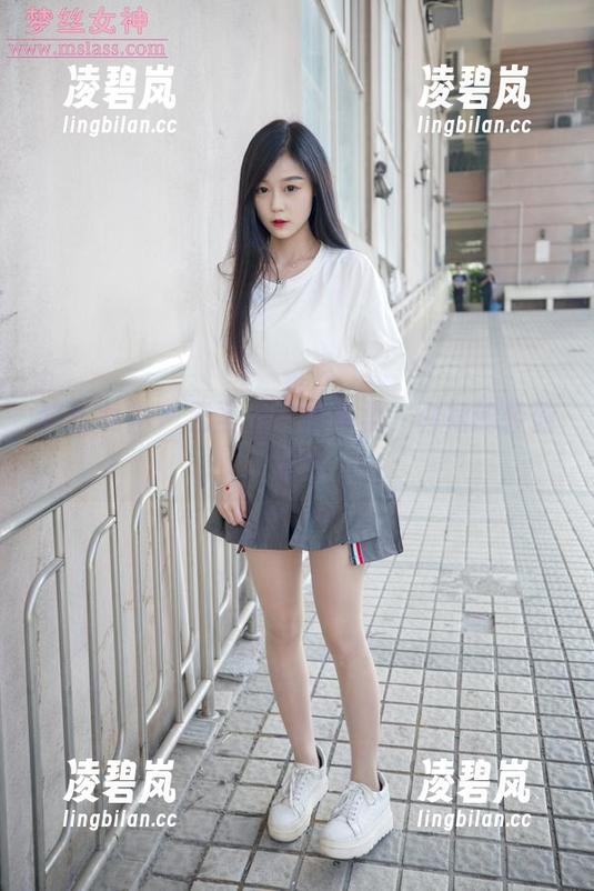 梦丝女神 - 无圣光下的苏柔，白裙的轻盈摇曳