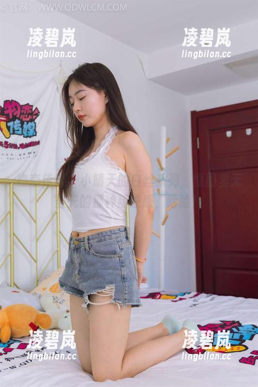 物恋传媒 - 小晴天的白丝系列，原图里无圣光的那种叛逆感，哈哈！