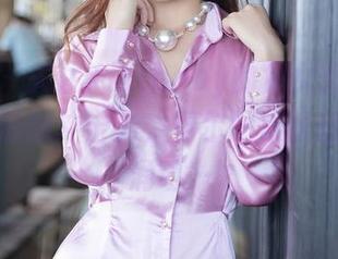 秀人网 – 关注Kikibaby的兔女郎图片，无法预测的冲击力，偶尔的紧张感，浪潮涌动…