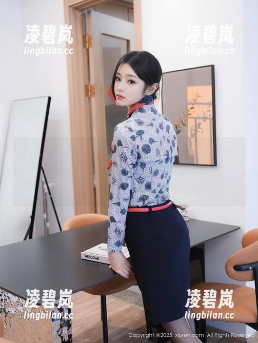 秀人网 - 养乐多DoDo的白色，我靠，欢乐中带着点小调皮，无圣光图集真是让人想多想。