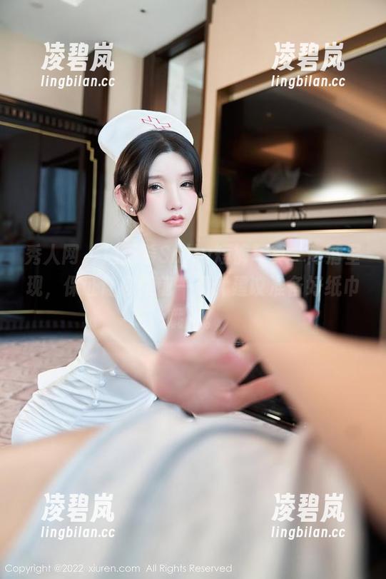 秀人网-周于希Sally 秀人网 - 周于希Sally短裤写真,高清呈现,保证让你眼前一亮(建议准备好纸巾哦)。