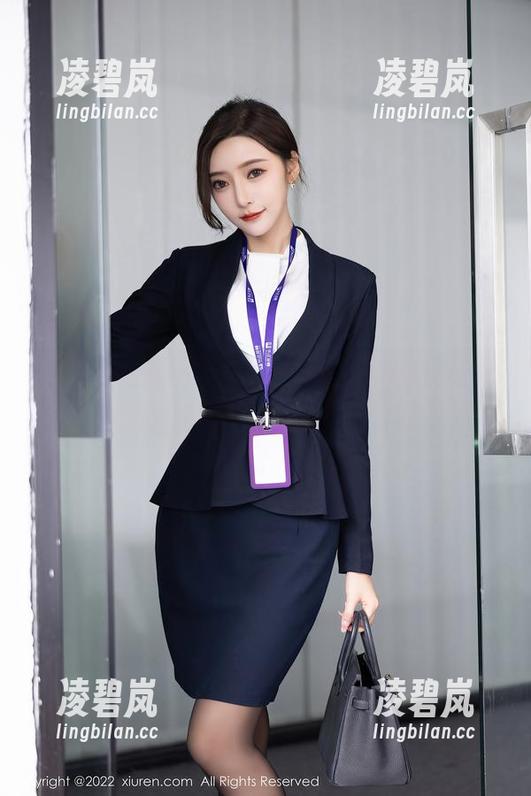 秀人网 - 美图分享：杏子Yada的长腿，令我心中的腿控开始疯狂营业！
