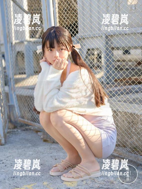 稚乖画册 - 夜夜的白丝女仆–下载的时候，别忘了带上你的好奇心