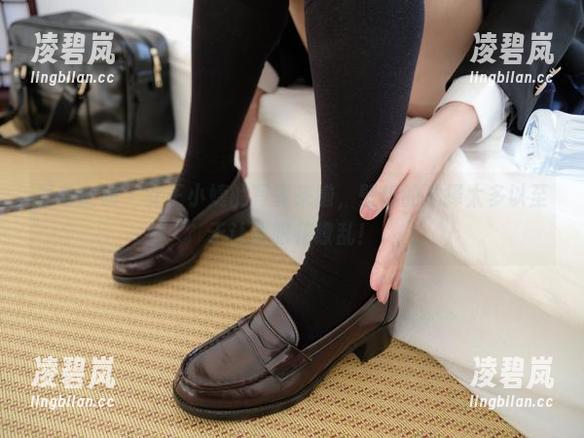 紧急企划 - 女王小婕的写真来啦，壁纸的选择太多以至于让我眼花缭乱！