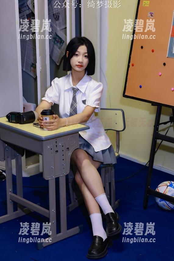 绮梦摄影 - 这是秋月的反叛：无修无水印版让你停留在此刻