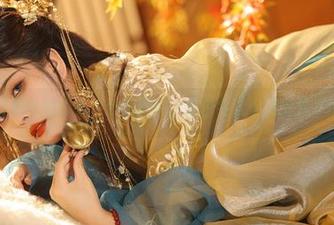 这些苏嫣嫣阿姨的女仆合集图片，偶尔会让你想到那本旧书……