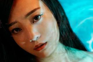蜜桃社 – 在顾乔楠的纯白套图里，我发现一条超美的白色秋裤！